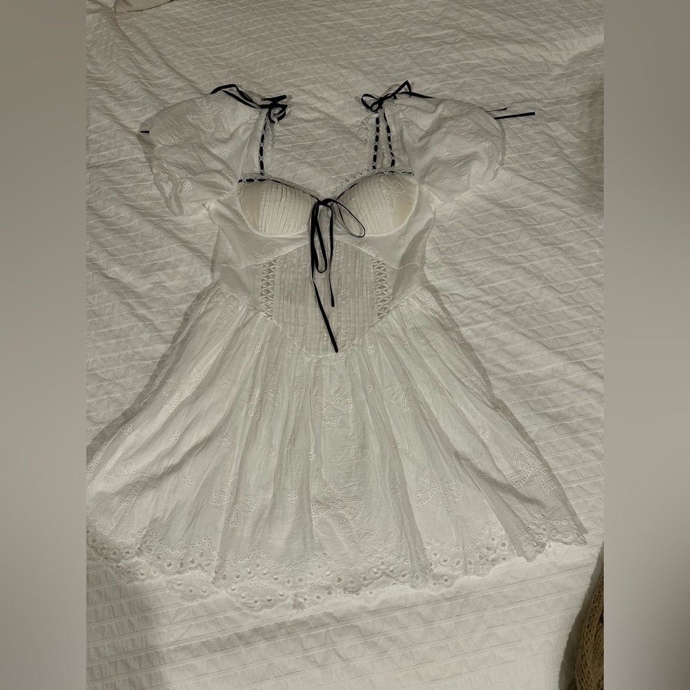 White Ribbon Mini Dress - Picture 4 of 9